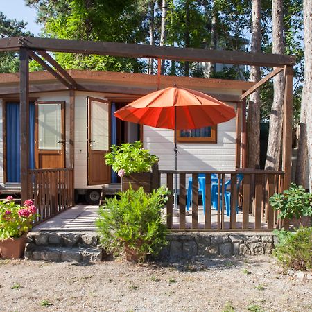 Camping Village Mare Pineta Sistiana Exteriör bild