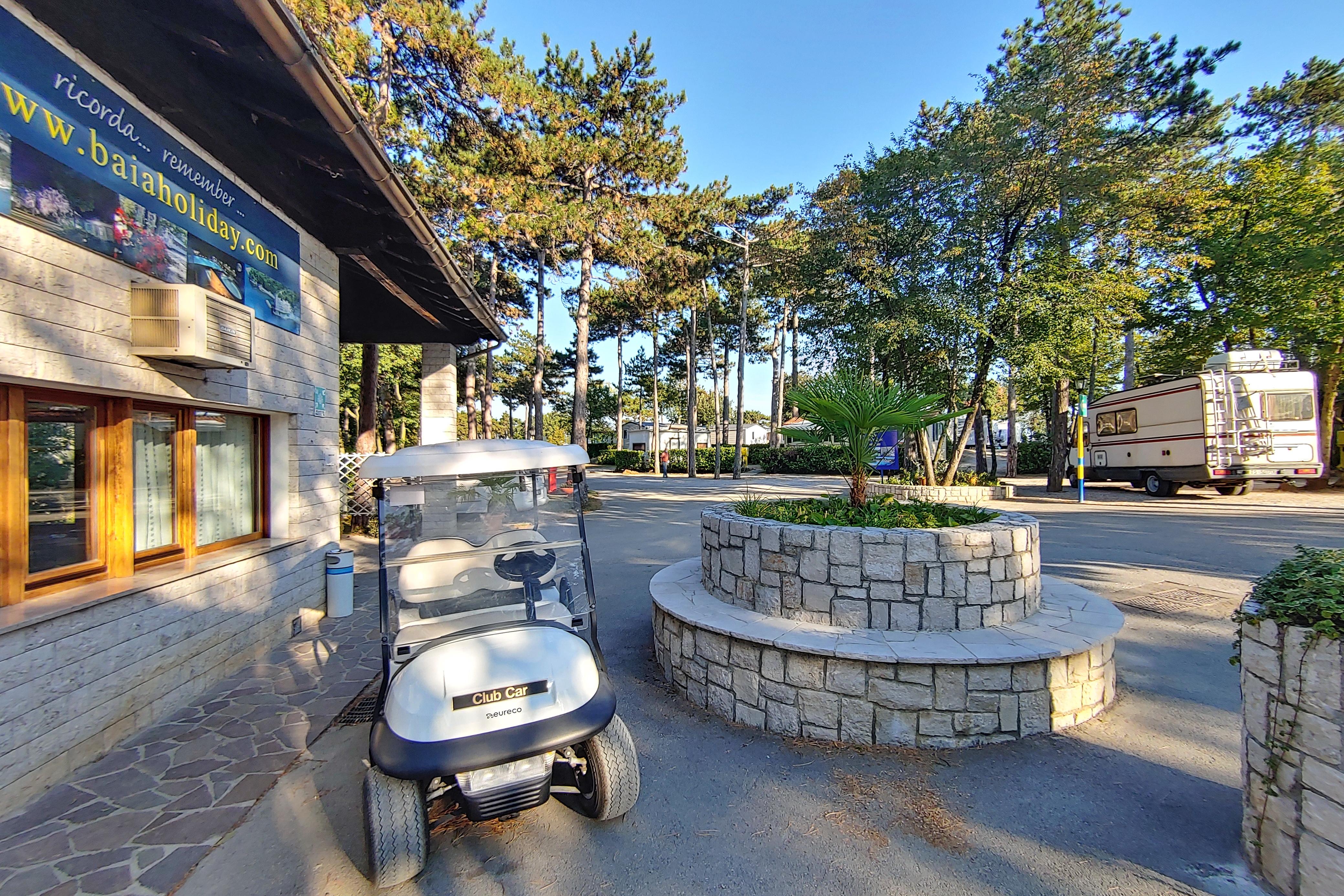 Camping Village Mare Pineta Sistiana Exteriör bild