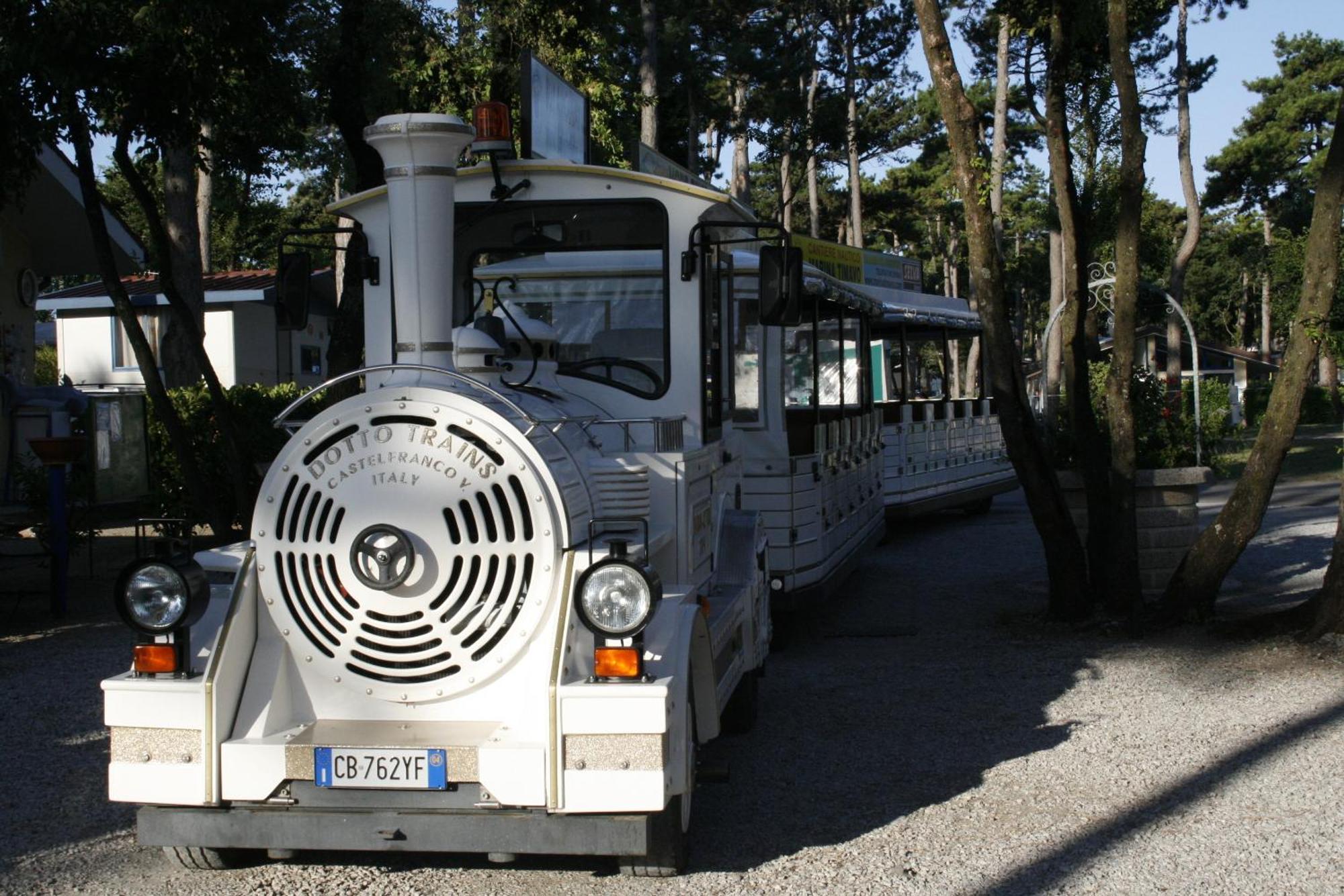Camping Village Mare Pineta Sistiana Exteriör bild